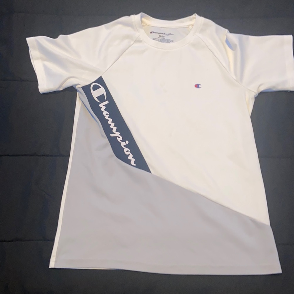 Champion, Nike T-Shirt